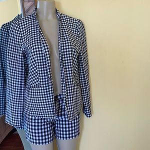 Pantsuit/ short suit